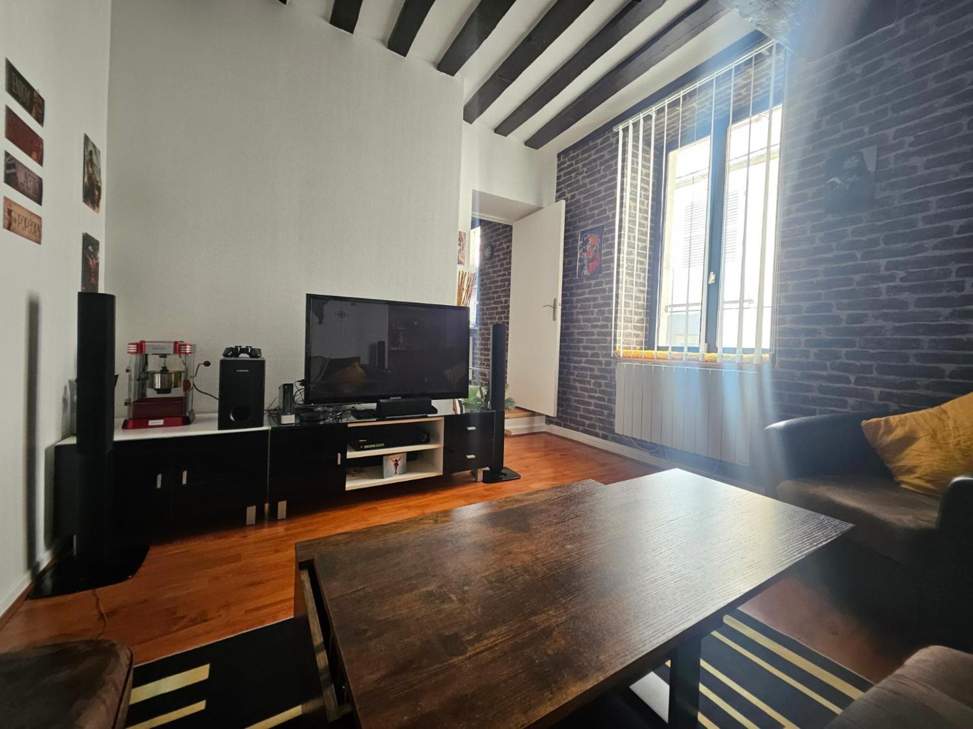 "Studio Cinema" Auxerre Kültér fotó